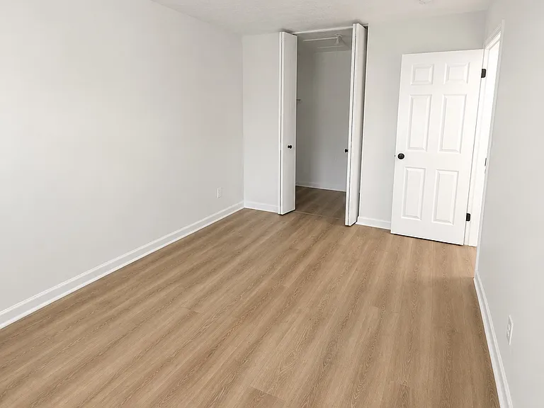 2484 Winding Hills Dr — Photo 8