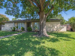 1513 Kingsbridge Dr, Garland, TX 75044