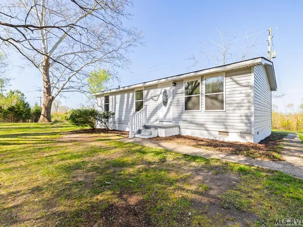 779 Old Saint Tammany Rd, Bracey, VA 23919