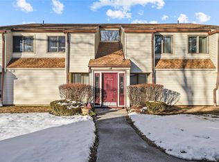 50 Jefferson Oval #A, Yorktown Heights, NY