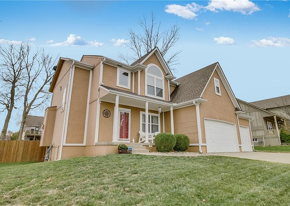 1st image of 2227 Makayla Ln