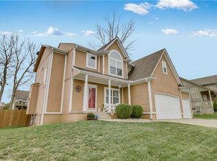 2227 Makayla Ln, Greenwood, MO 64034