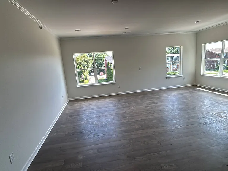 4902 Cawood Dr — Photo 6