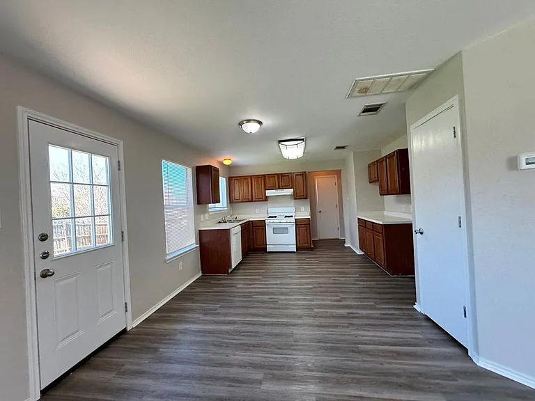 119 Peppergrass Cv — Photo 12