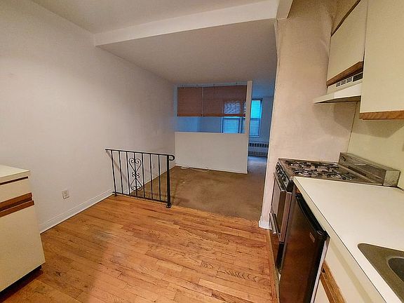 3rd image of 145 E 29th St APT 2C