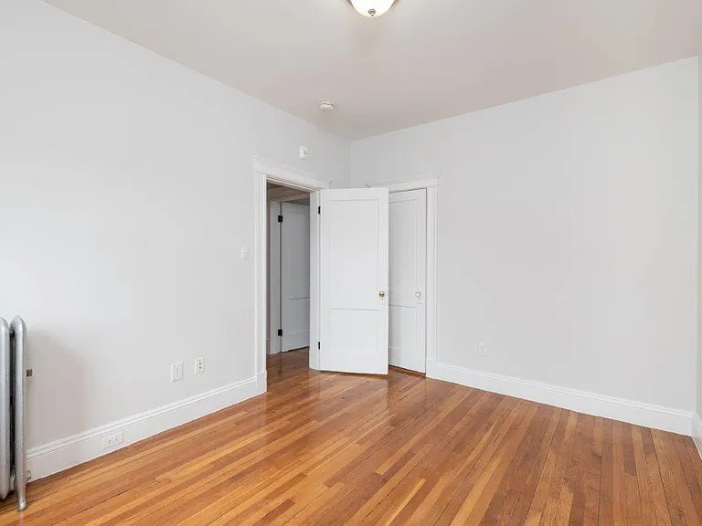 8 Elko St #9 — Photo 8