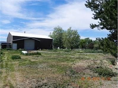 2nd image of 90 Blue Skye Ln