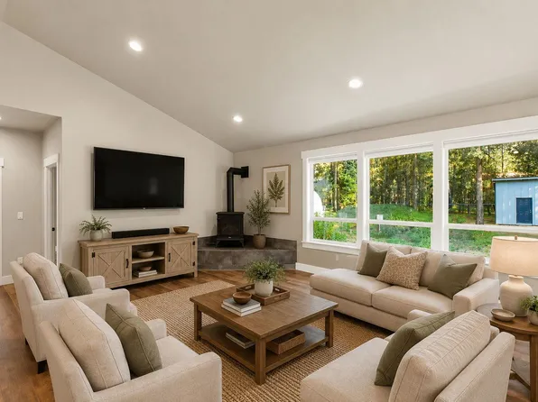 16907 Indio Rd, Bend, OR 97707