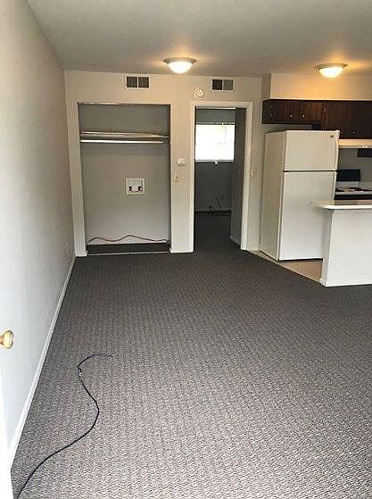 2nd image of 704 E North D St APT 4
