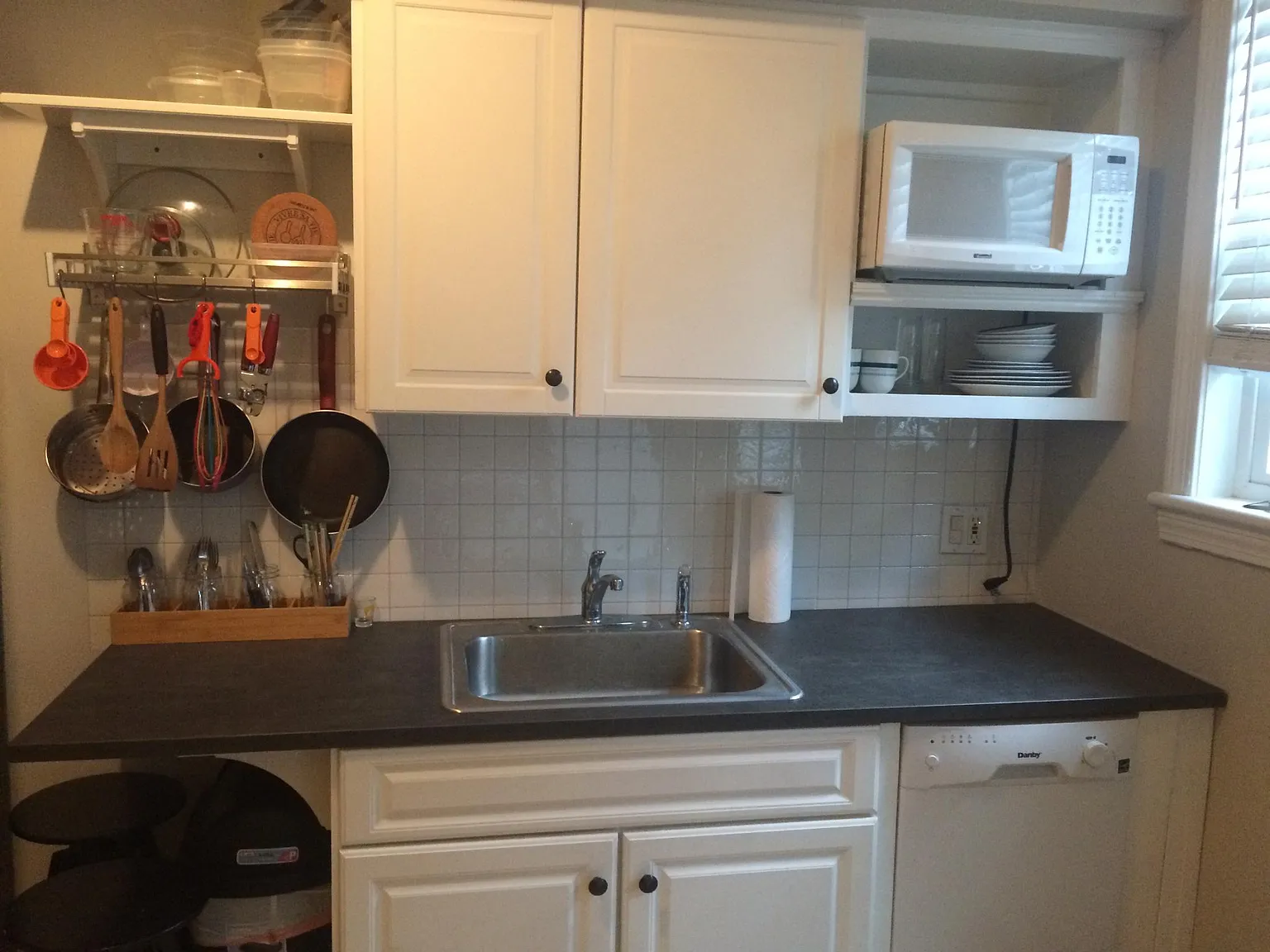 1 bed, 420 sqft, $2,800 — Photo 2
