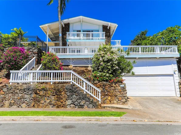1426 Laamia St, Honolulu, HI 96821