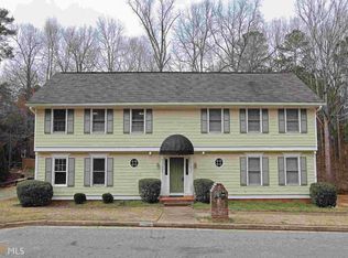 2552 Leeshire Rd, Tucker, GA 30084