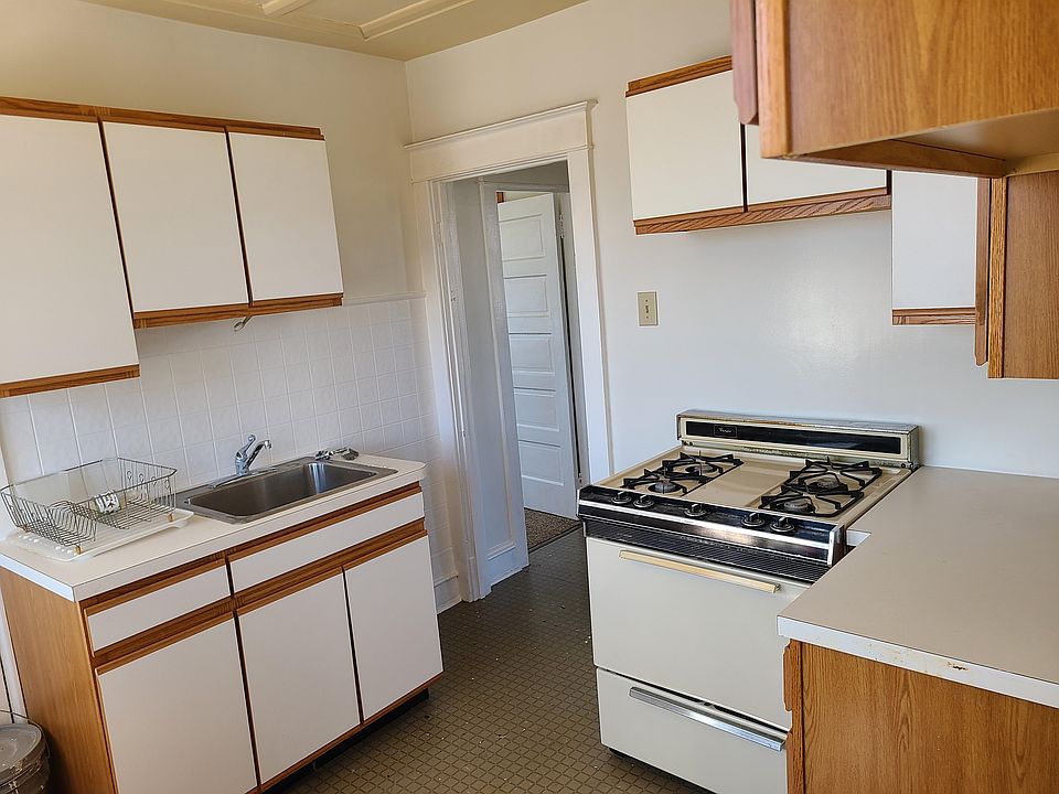 Clean Kitchen