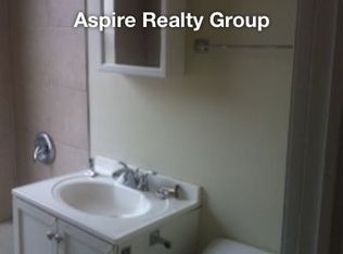 5832 S Indiana Ave APT 3, Chicago, IL 60637