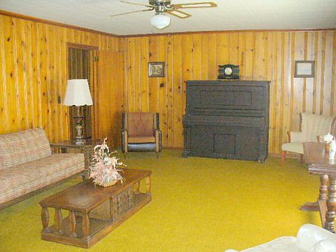 2nd image of 118 Lakeview Dr
