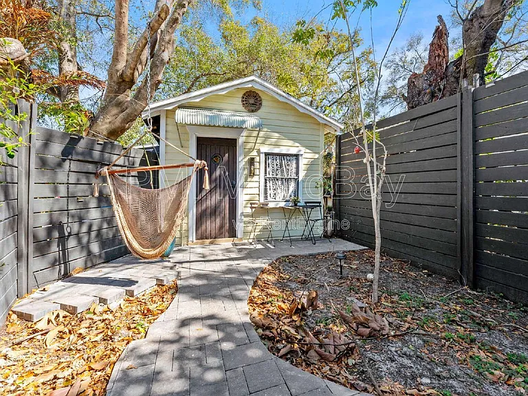 8505 N Lamar St #B — Photo 7