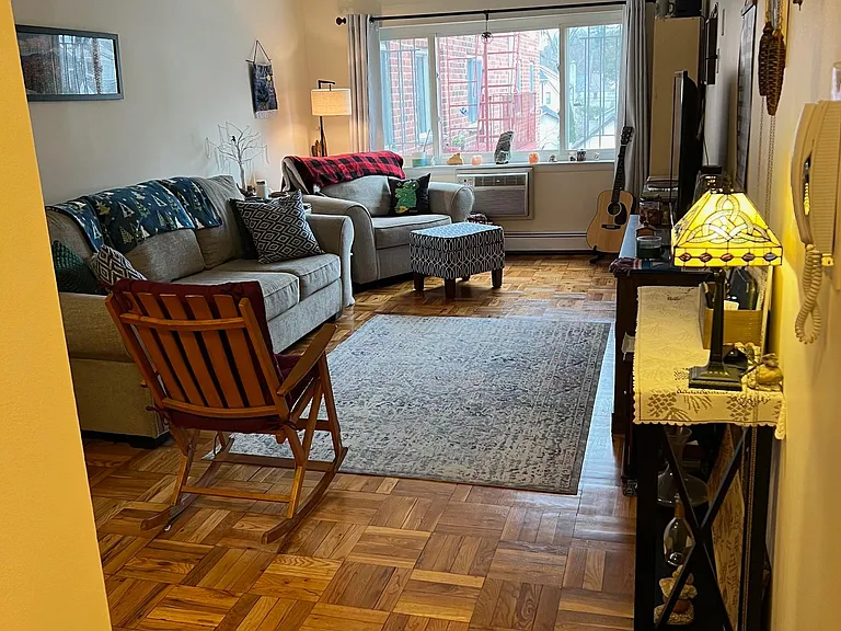838 Pelhamdale Ave #2K — Photo 4