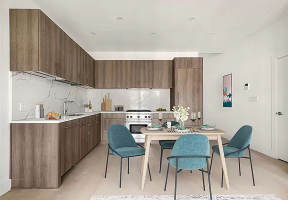 2nd image of 279 Sackett St #4