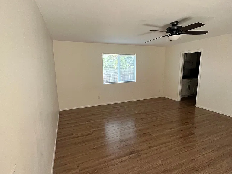 6814 Waite Dr — Photo 47