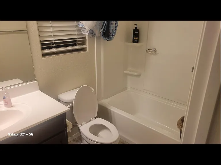 31008 W Earll Dr — Photo 1