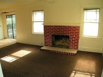 5th image of 8032 Macarthur Blvd