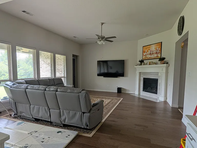1705 Snapdragon Ct — Photo 9