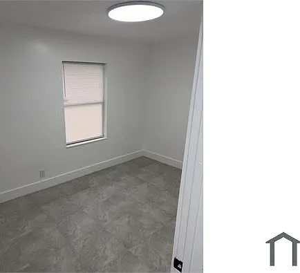 220 NW 12th Ct #2 — Photo 11