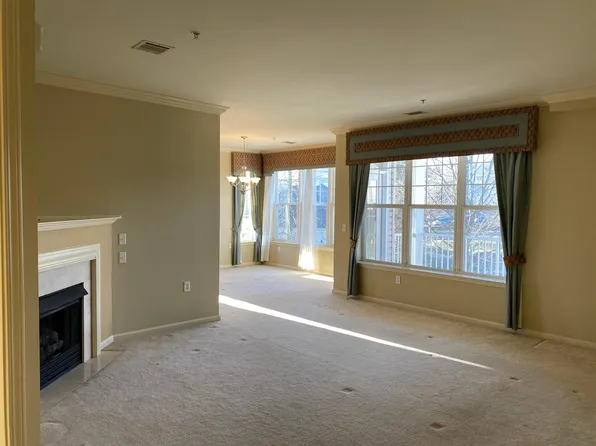 127 Masterson Ct #127, Ewing, NJ 08618