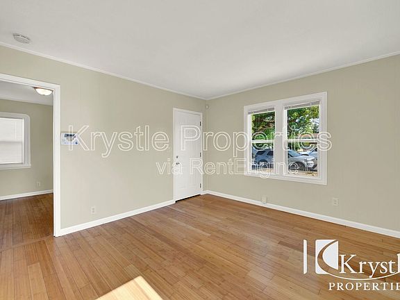 4th image of 1845 Louisiana St