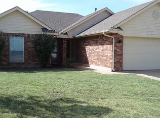 17301 Bronze Ln, Edmond, OK 73012