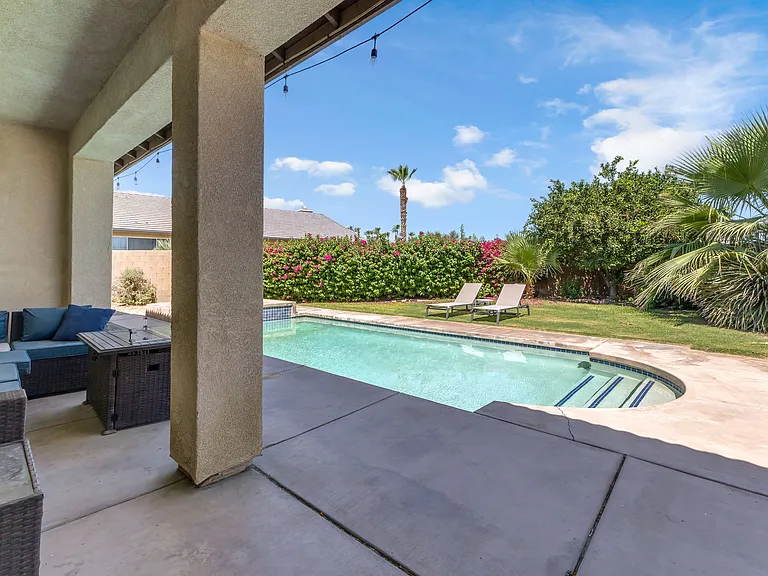 47383 Bahama Ct — Photo 4