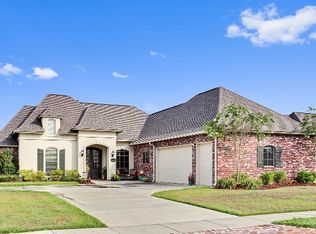 928 Fairwinds Ave, Zachary, LA 70791