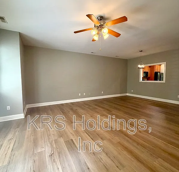 1950 Tudor Ct — Photo 5