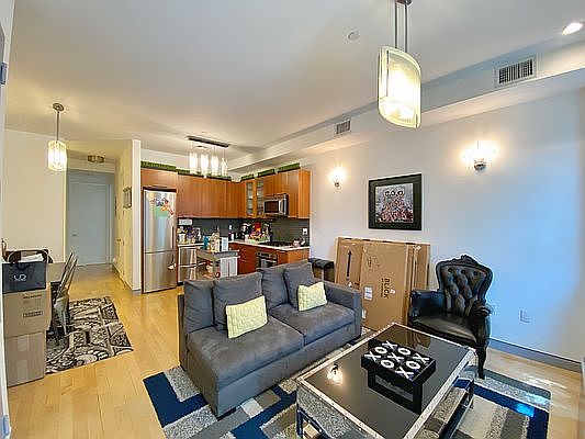 5th image of 230A 6th Ave APT 1