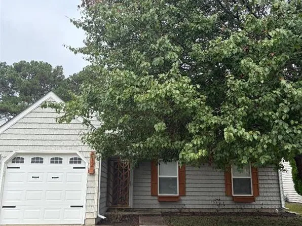 812 Maitland Dr, Virginia Beach, VA 23454