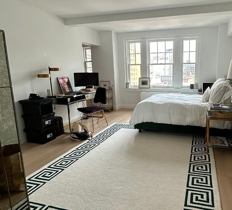 1st image of 299 W 12th St APT 10L
