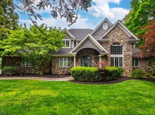 7 Briscoe Chase, Ringwood, NJ 07456