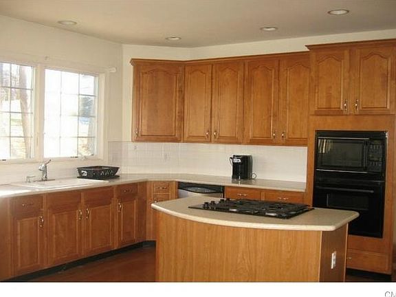5th image of 97 Independence Dr