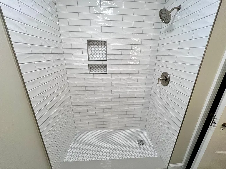 614 Capitol Pl — Photo 11