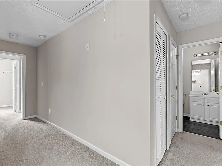 6604 Splashwater Dr — Photo 25