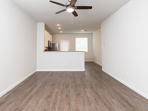 Family Room to Kitchen
