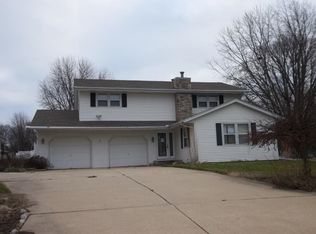 6331 Empress Ln, Rockford, IL