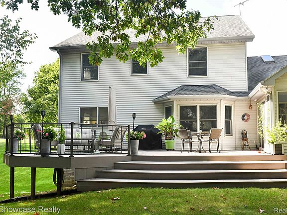 3rd image of 3559 Timber Ridge Dr
