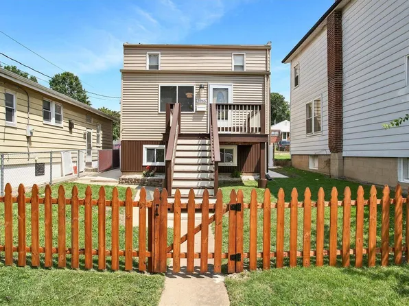 3965 Schiller Pl, Saint Louis, MO 63116