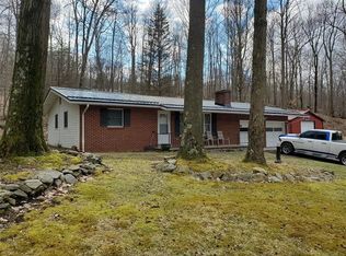 907 Solomon Temple Rd, Latrobe, PA 15650