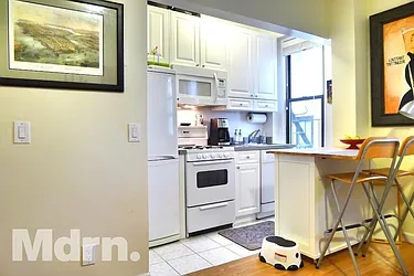 Rented by Mdrn Residential