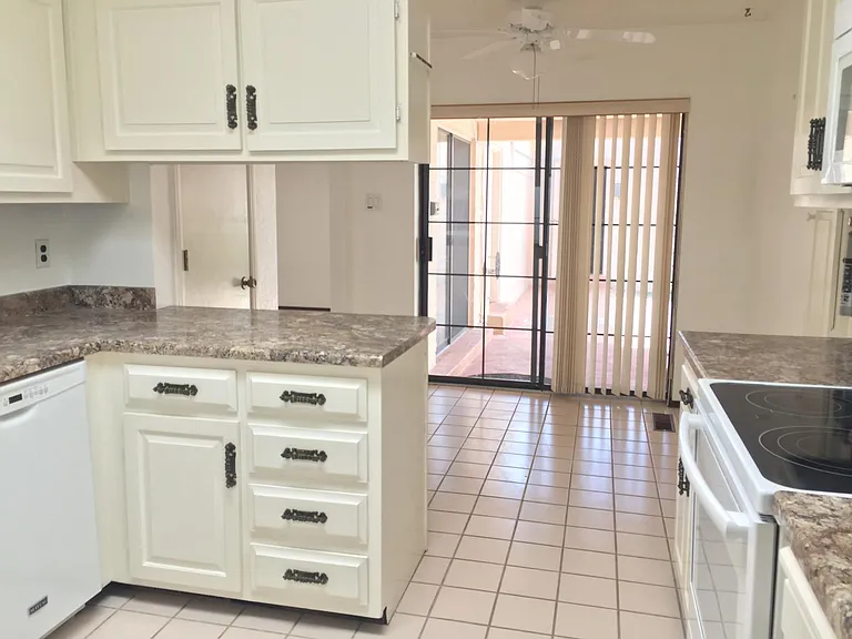 pass-through counter to pantry & breakfast nook