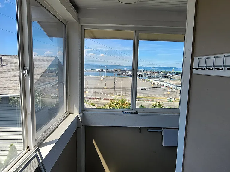 2228 Grand Ave — Photo 14