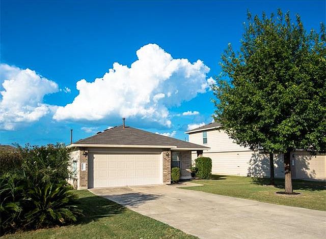 1st image of 212 Ruby Lake Dr