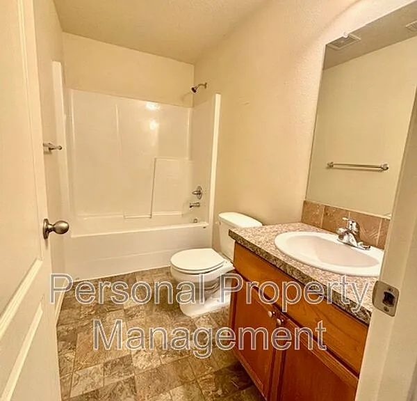 3371 NW 47th Dr — Photo 15